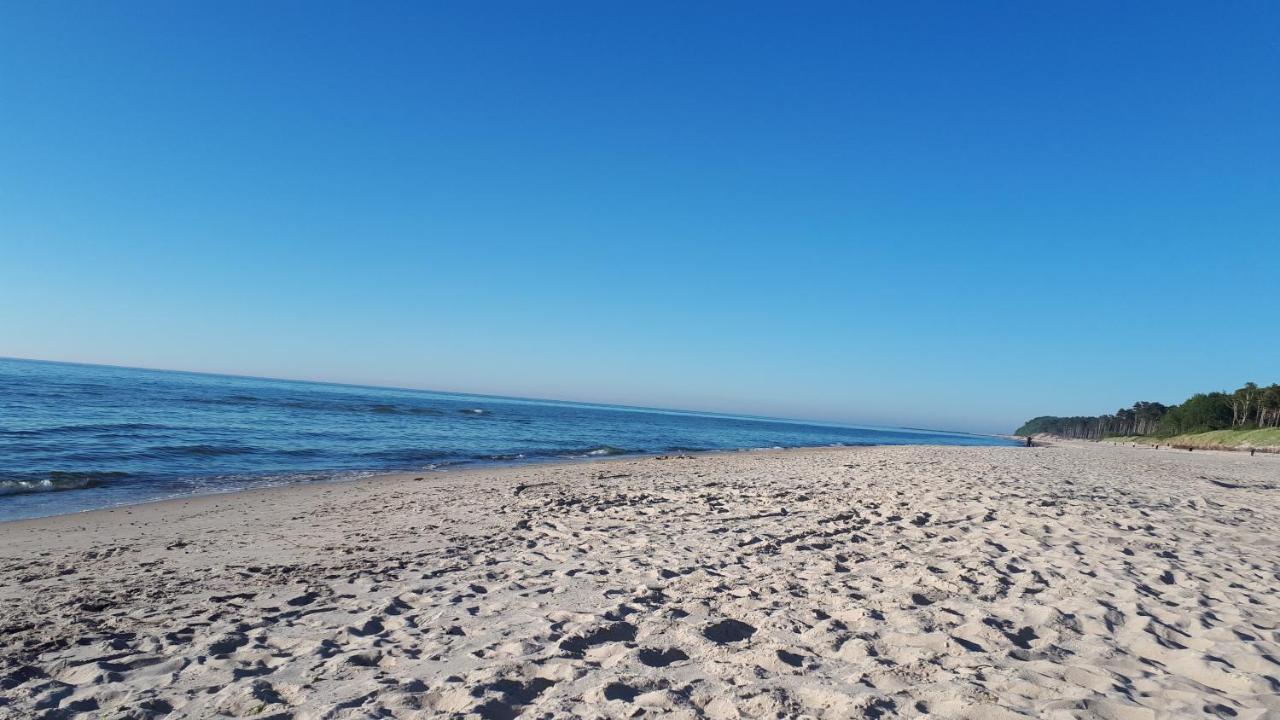 Domki Weekend Rusinowo  Εξωτερικό φωτογραφία